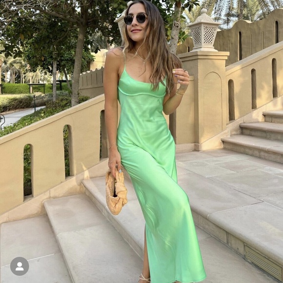 Green Maxi Dress Size M - Picture 3 of 3